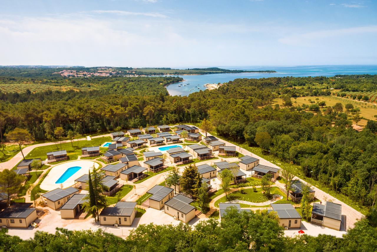Mobile Homes Camping Santa Marina, Lanterna Tar-Vabriga Exteriér fotografie View of the resort